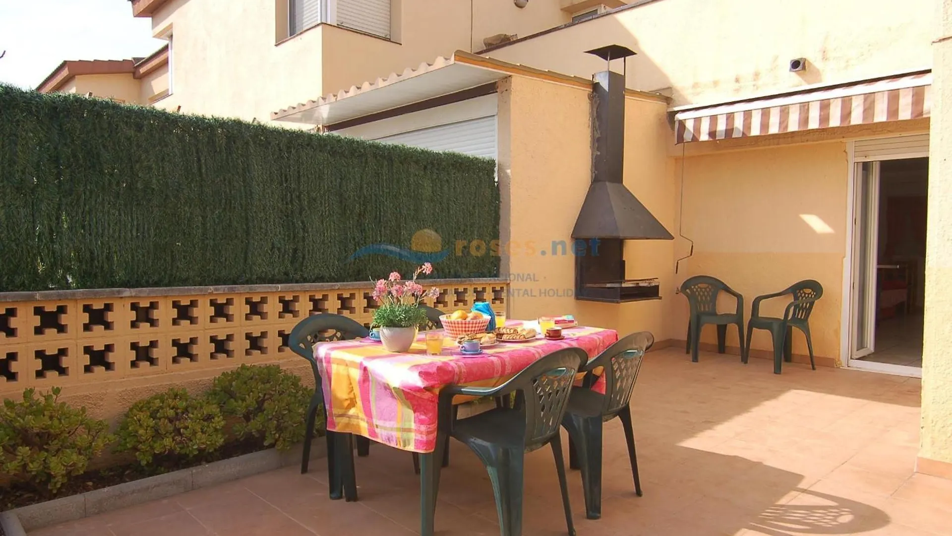 Rnet - Port Estrella 8 Villa Roses